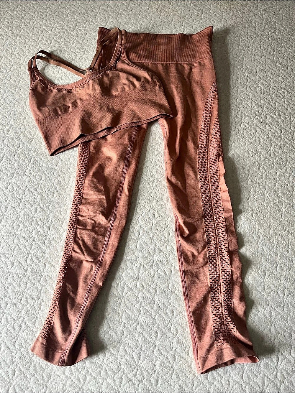 Avec les Filles 2-Piece Activewear Set - Dusty Rose Sports Bra & Perforated Legg